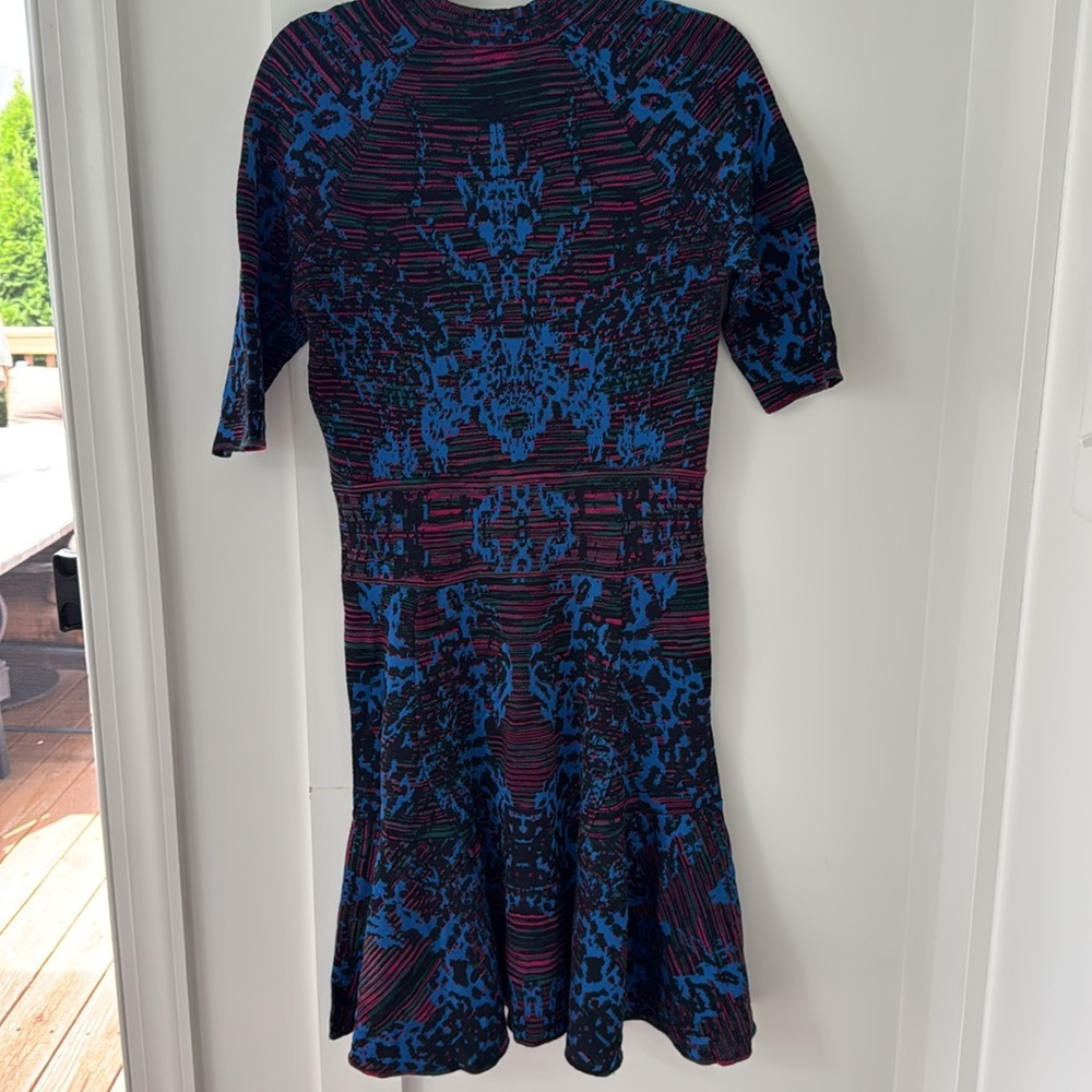 Missoni Blue and Black Patterned Short-Sleeve Fit-and-Flare Dress size 46 - Picture 9 of 12